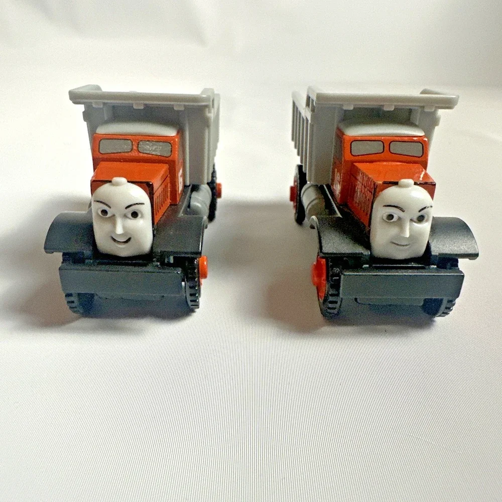 Thomas Wooden Railway Max and Monty - 2007 Train Set 2 Piece Lot